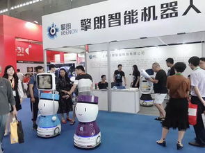 餐饮服务机器人崭露头角，2019中国国际食品餐饮博览会引领行业新潮流